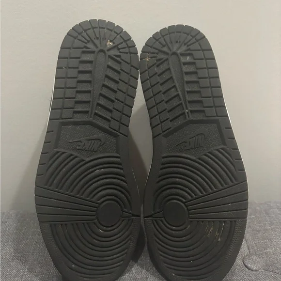 Nike Air Jordan Access Youth Basketball Shoes - Picture 4 of 4